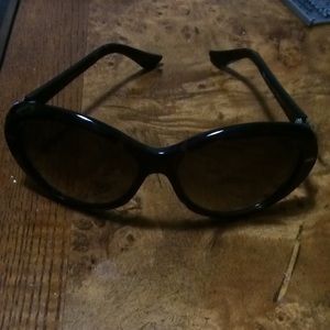 Gucci brown tortoise sunglasses